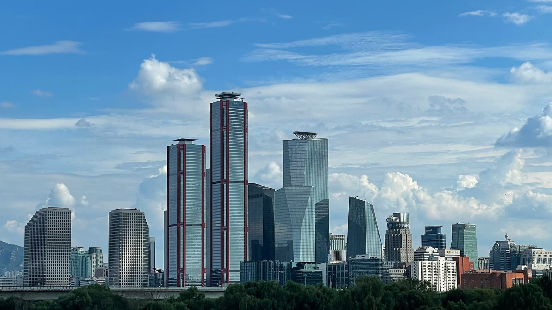 Seoul skyline - Medical tourism in South Korea